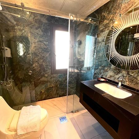 Q Hotel Бейрут Екстер'єр фото