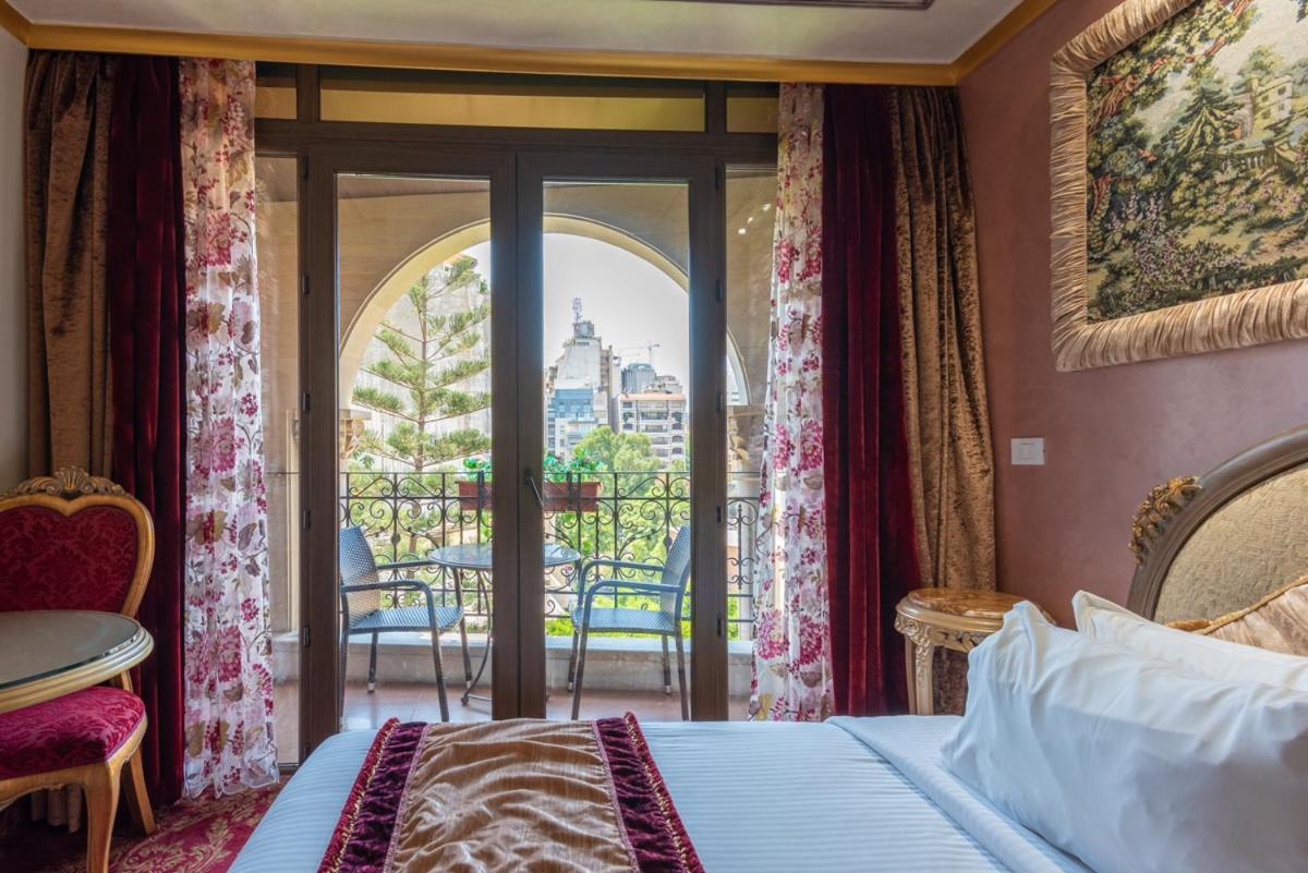 Q Hotel Бейрут Екстер'єр фото